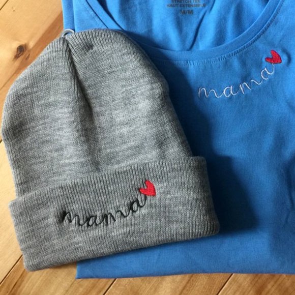 Mama embroidered beanie - Grey beanie for mom - Picture 2 of 2